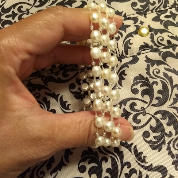 Freshwater Pearl Bracelet 3 Rows elastic - Picture 3 of 3